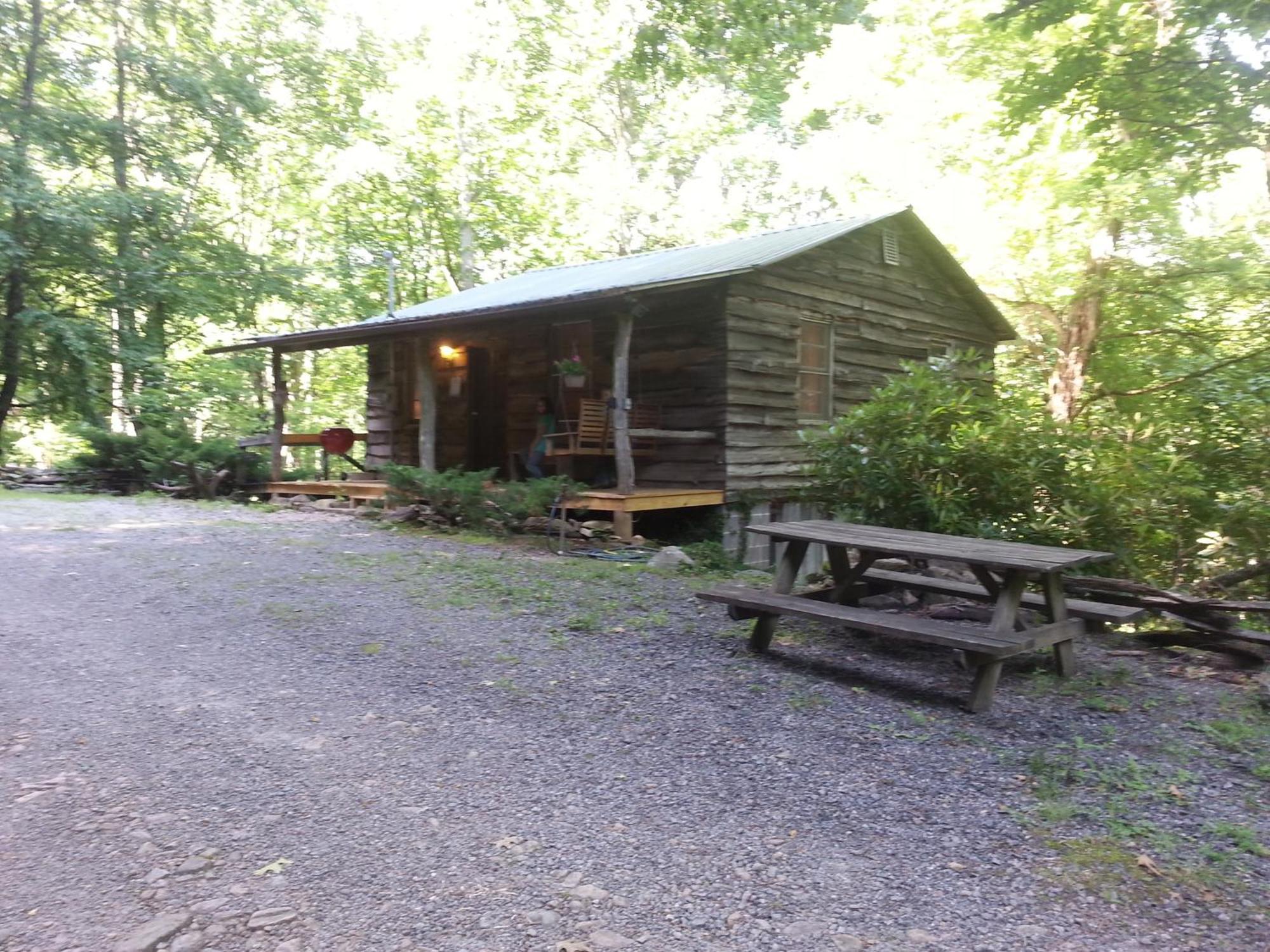 Arrowmont Stables & Cabins Cullowhee Quarto foto